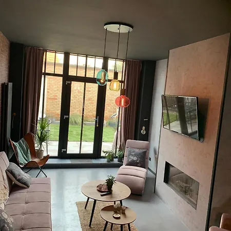 Loftlivinq@sea Vakantiehuis *